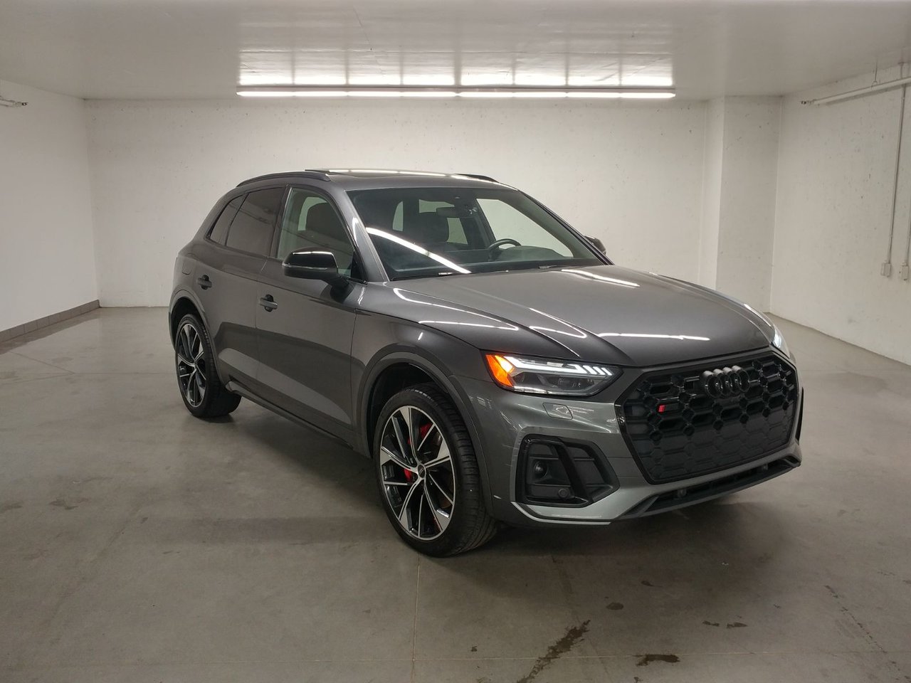 Gray (Daytona Grey) 2023 Audi SQ5 SUV / Crossover Automatic