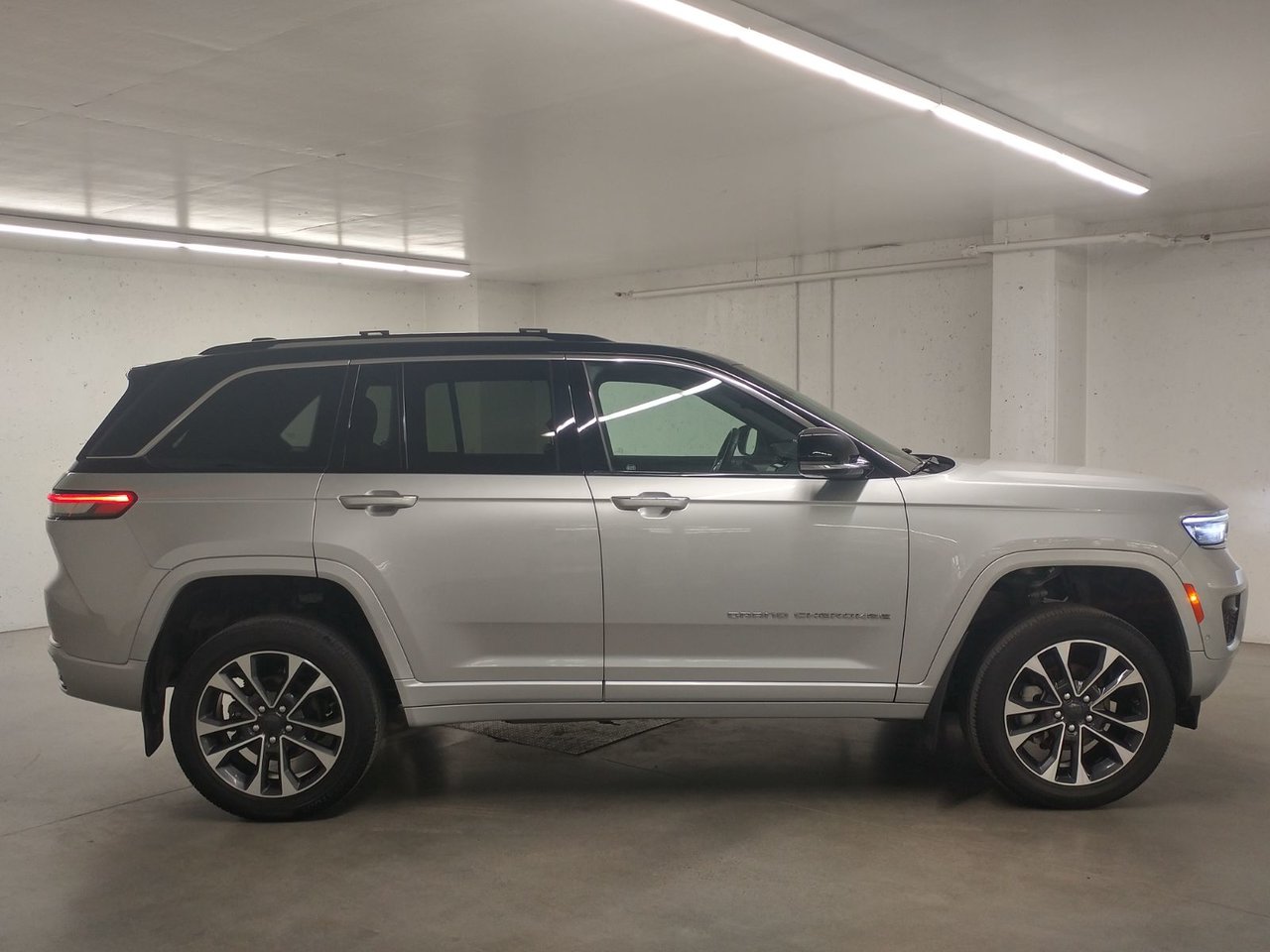 Jeep Grand Cherokee 2023
