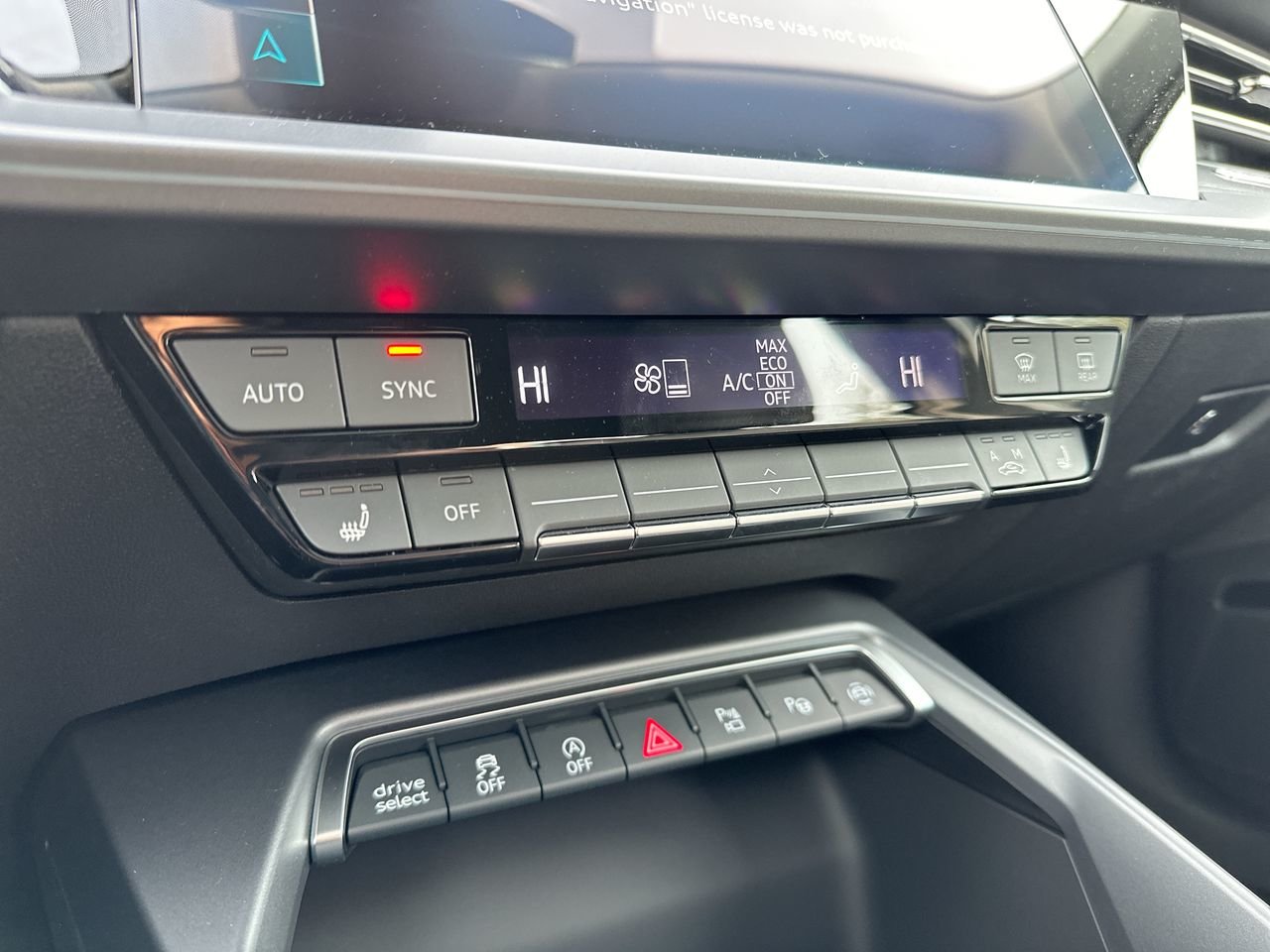 2025 Audi A3 40 Progressiv, Vancouver, Cash