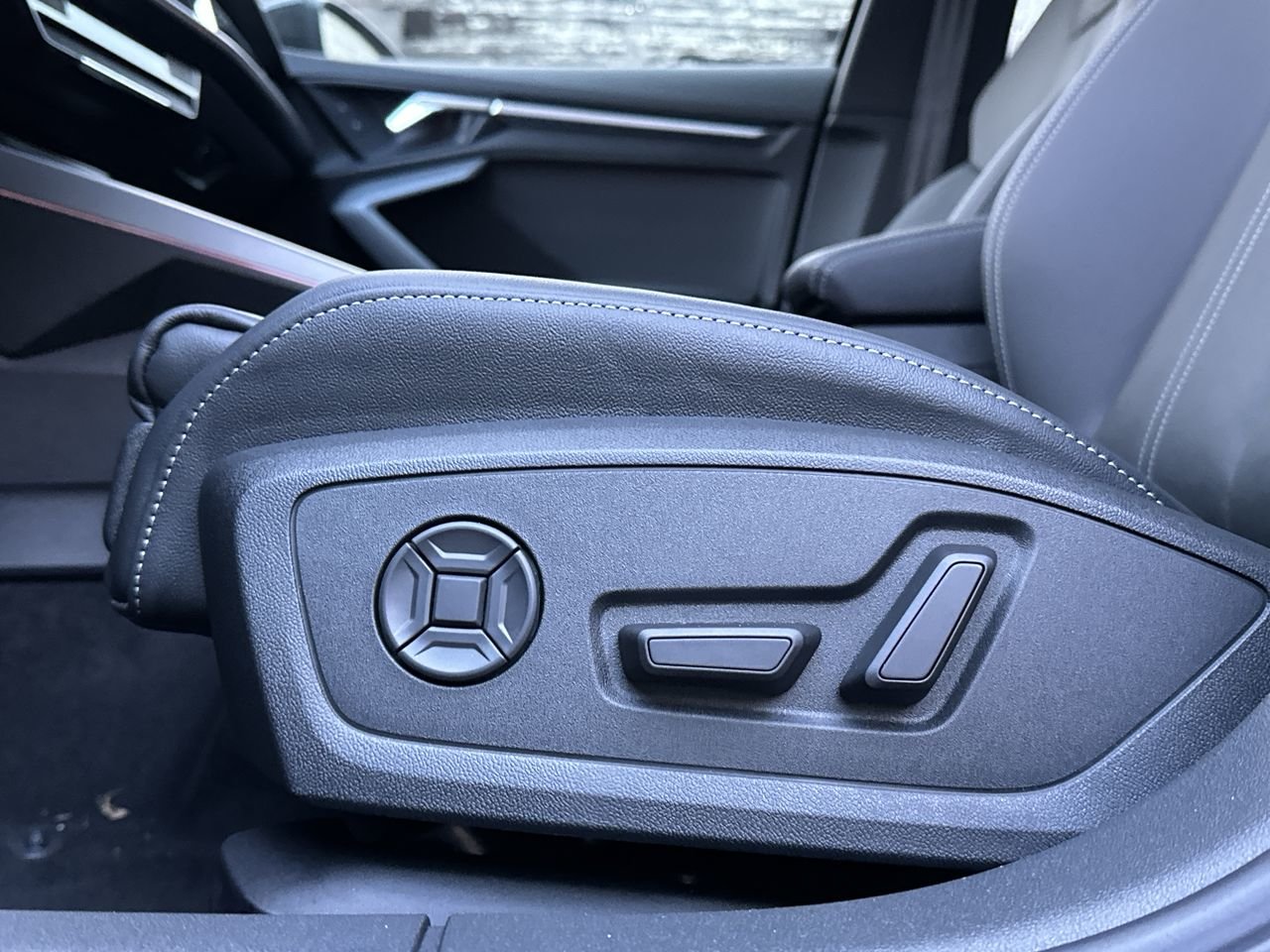 2026 Audi A3 40 Progressiv, Vancouver, Cash