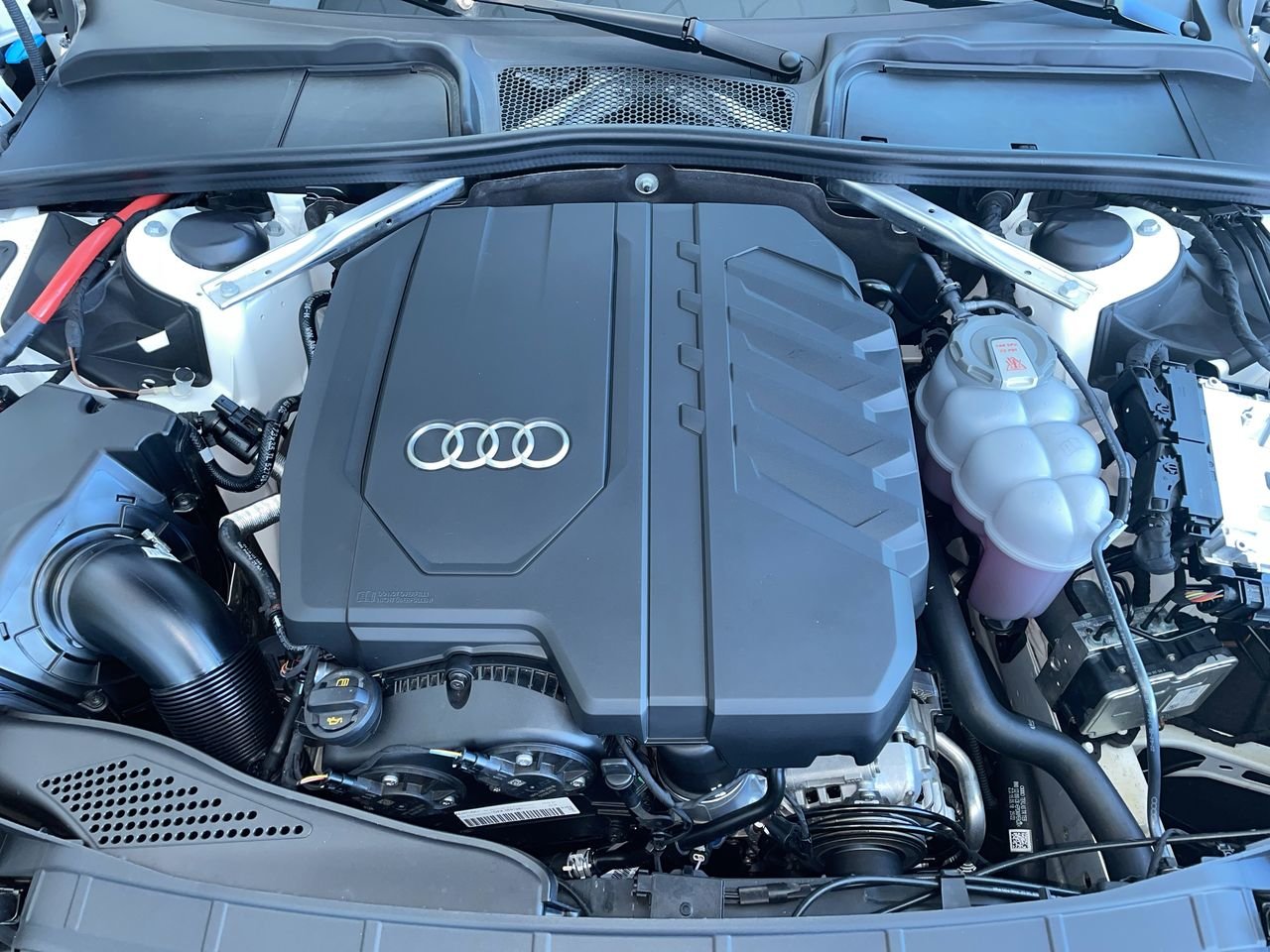 2023 Audi A5 45 Komfort, Vancouver, Cash