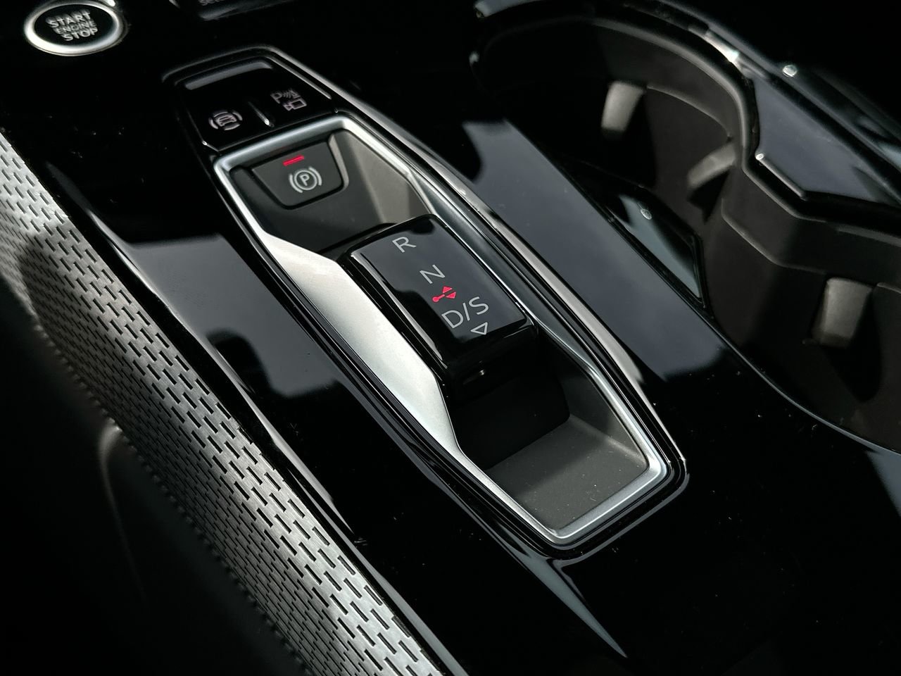 2025 Audi New A5 Progressiv 2.0 TFSI quattro, Vancouver, Cash