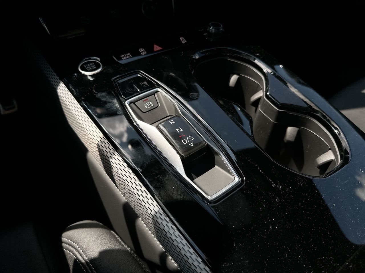 2025 Audi New A5 Technik 2.0 TFSI quattro, Vancouver, Cash