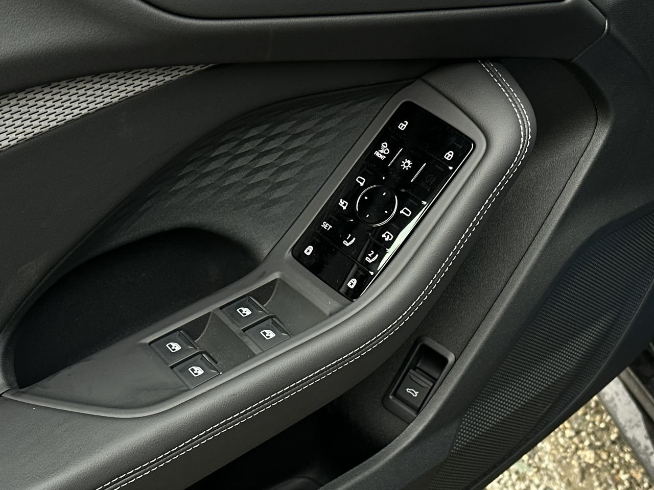 2025 Audi New A5 2.0T, Vancouver, Cash