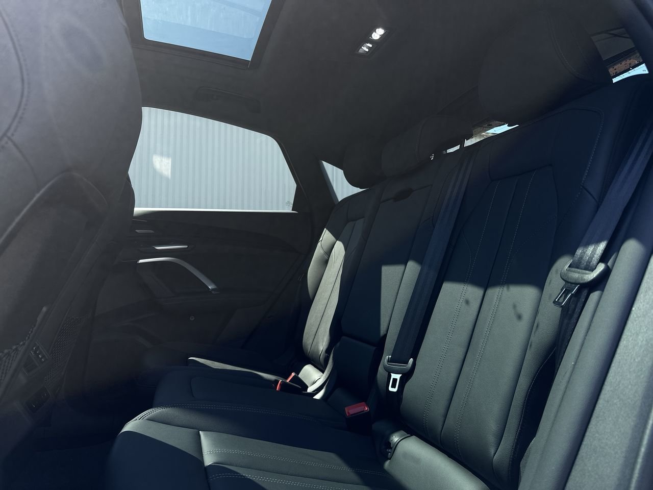 2025 Audi New Q5 2.0T Progressiv, Vancouver, Cash