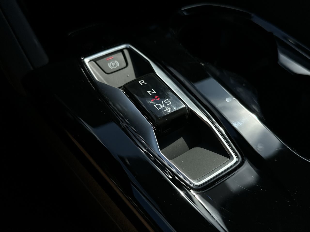 2025 Audi New Q5 2.0T Technik, Vancouver, Cash
