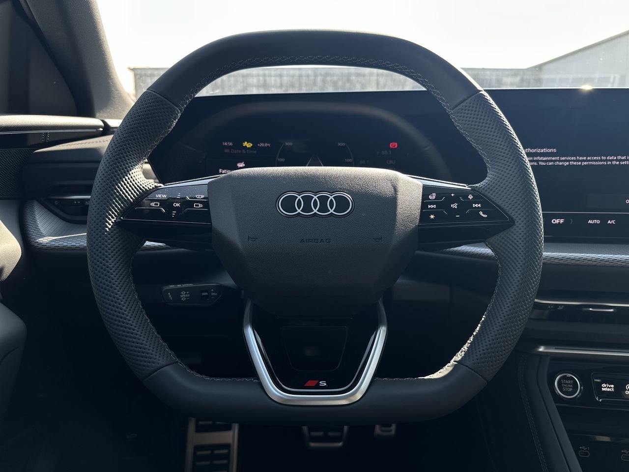 2025 Audi New Q5 2.0T Technik, Vancouver, Cash