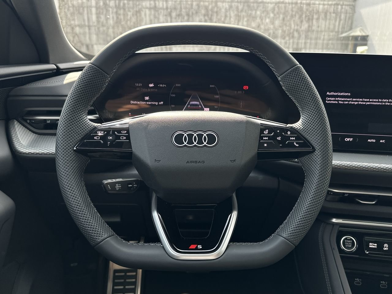2025 Audi New Q5 2.0T Technik, Vancouver, Cash