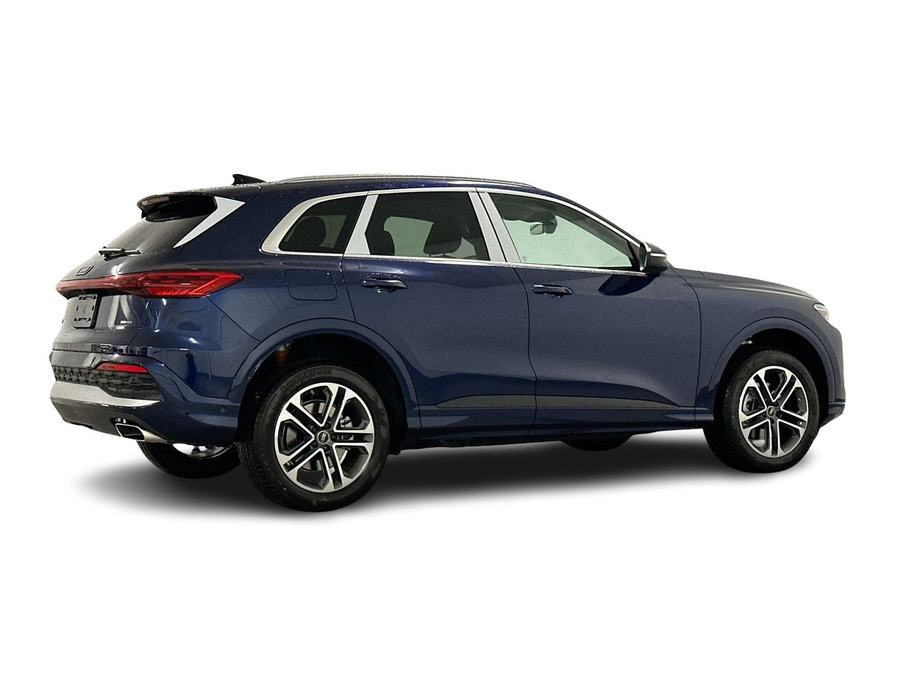 2025 Audi New Q5 2.0T, Vancouver, Cash