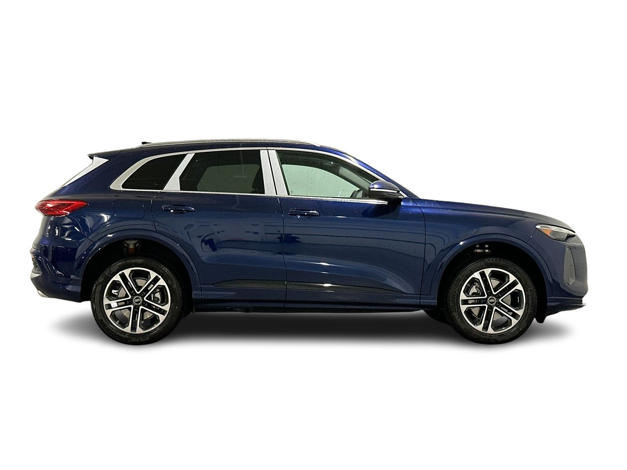 2025 Audi New Q5 2.0T, Vancouver, Cash