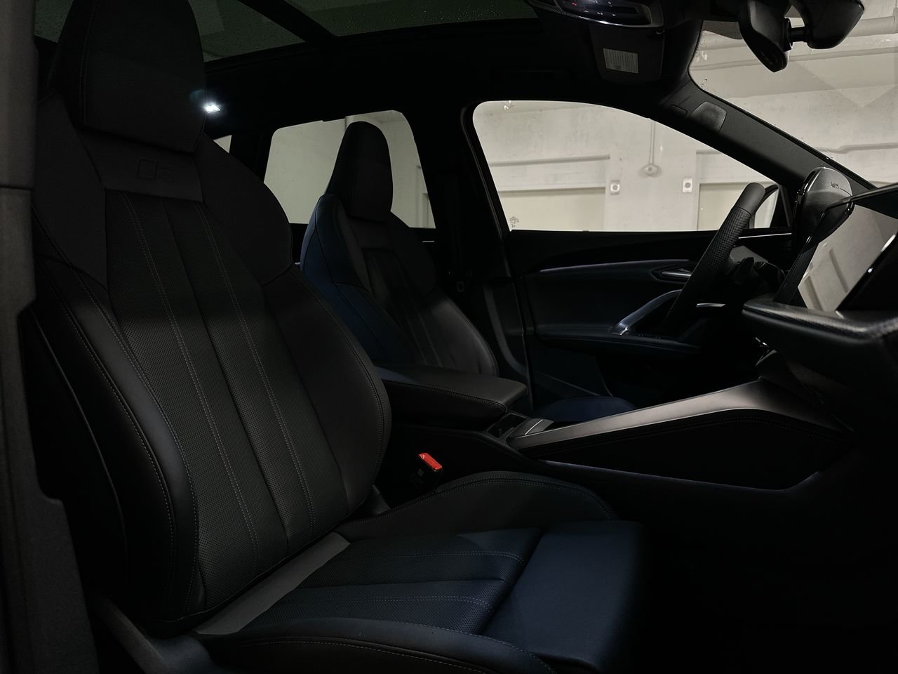 2025 Audi New Q5 2.0T Technik, Vancouver, Cash