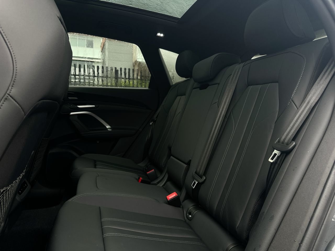 2025 Audi New Q5 2.0T Progressiv, Vancouver, Cash