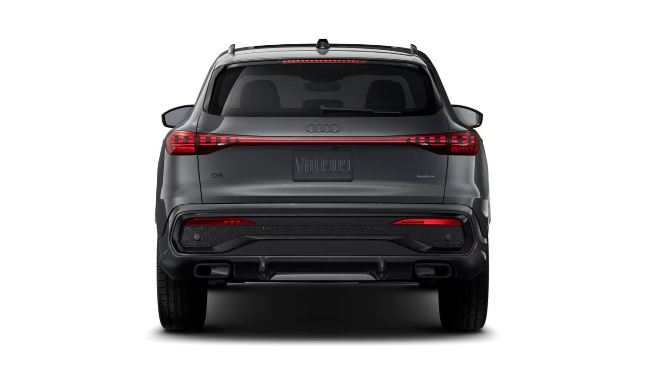2025 Audi New Q5 2.0T Progressiv, Vancouver, Cash