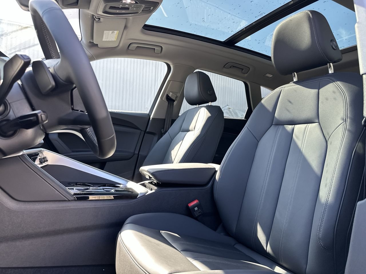 2025 Audi New Q5 2.0T Progressiv, Vancouver, Cash