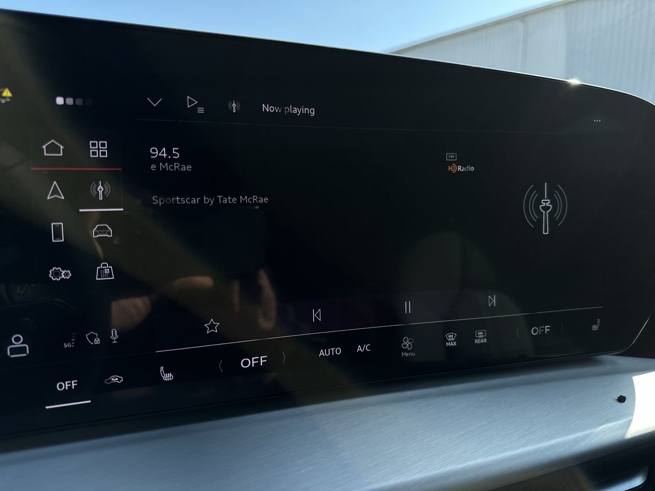 2025 Audi New Q5 2.0T Progressiv, Vancouver, Cash
