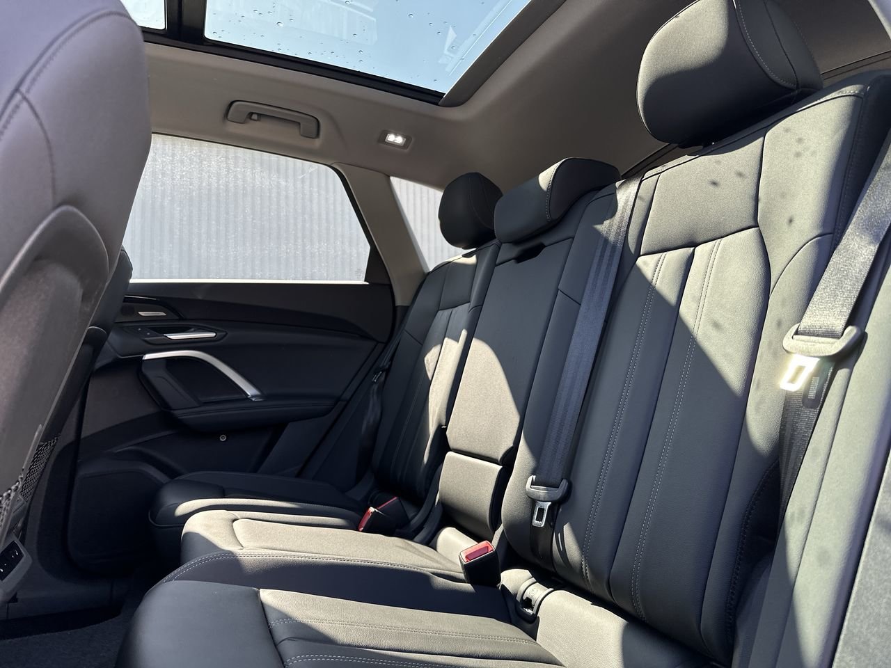 2025 Audi New Q5 2.0T Progressiv, Vancouver, Cash