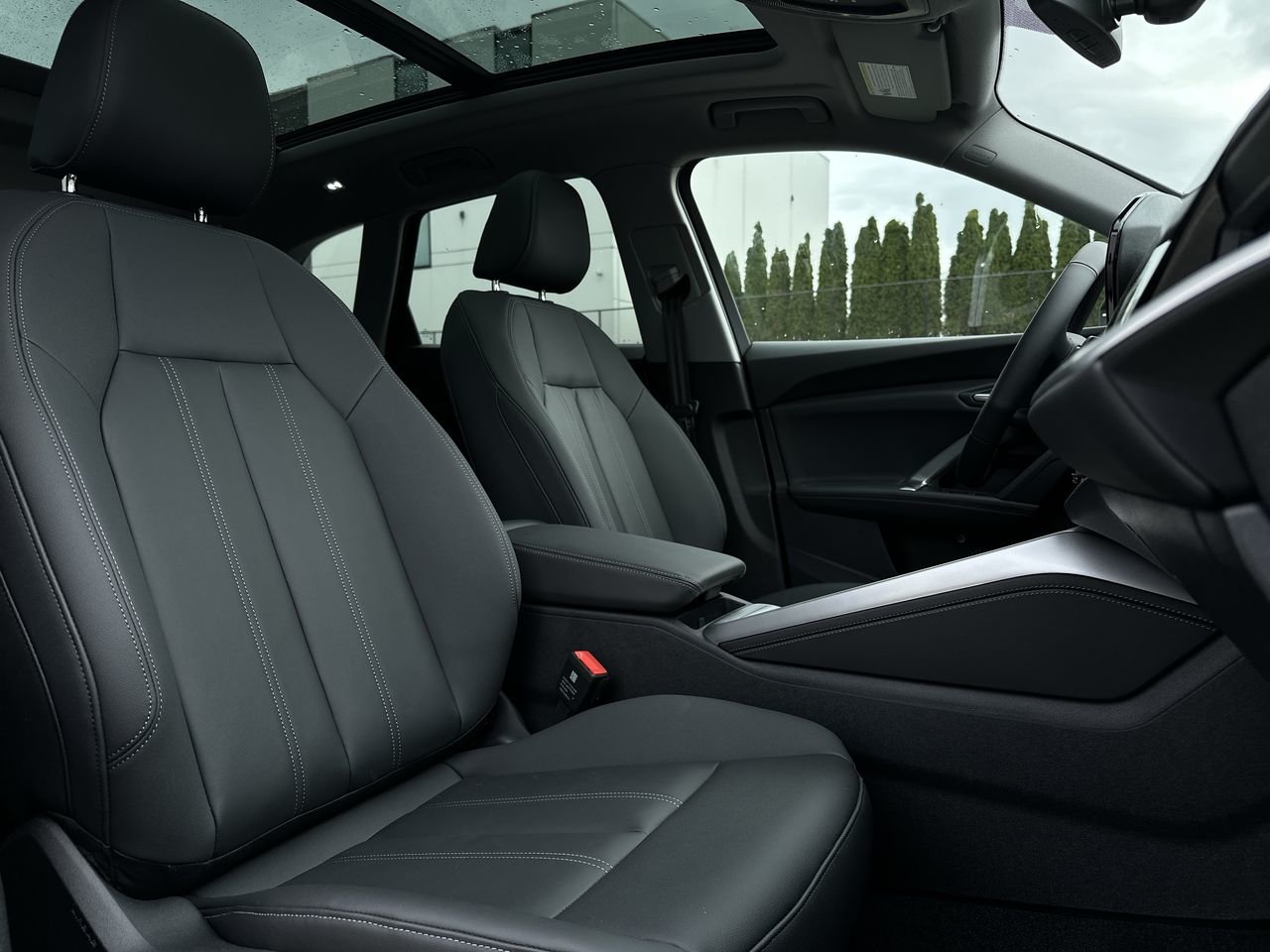 2025 Audi New Q5 2.0T, 温哥华, 全款车
