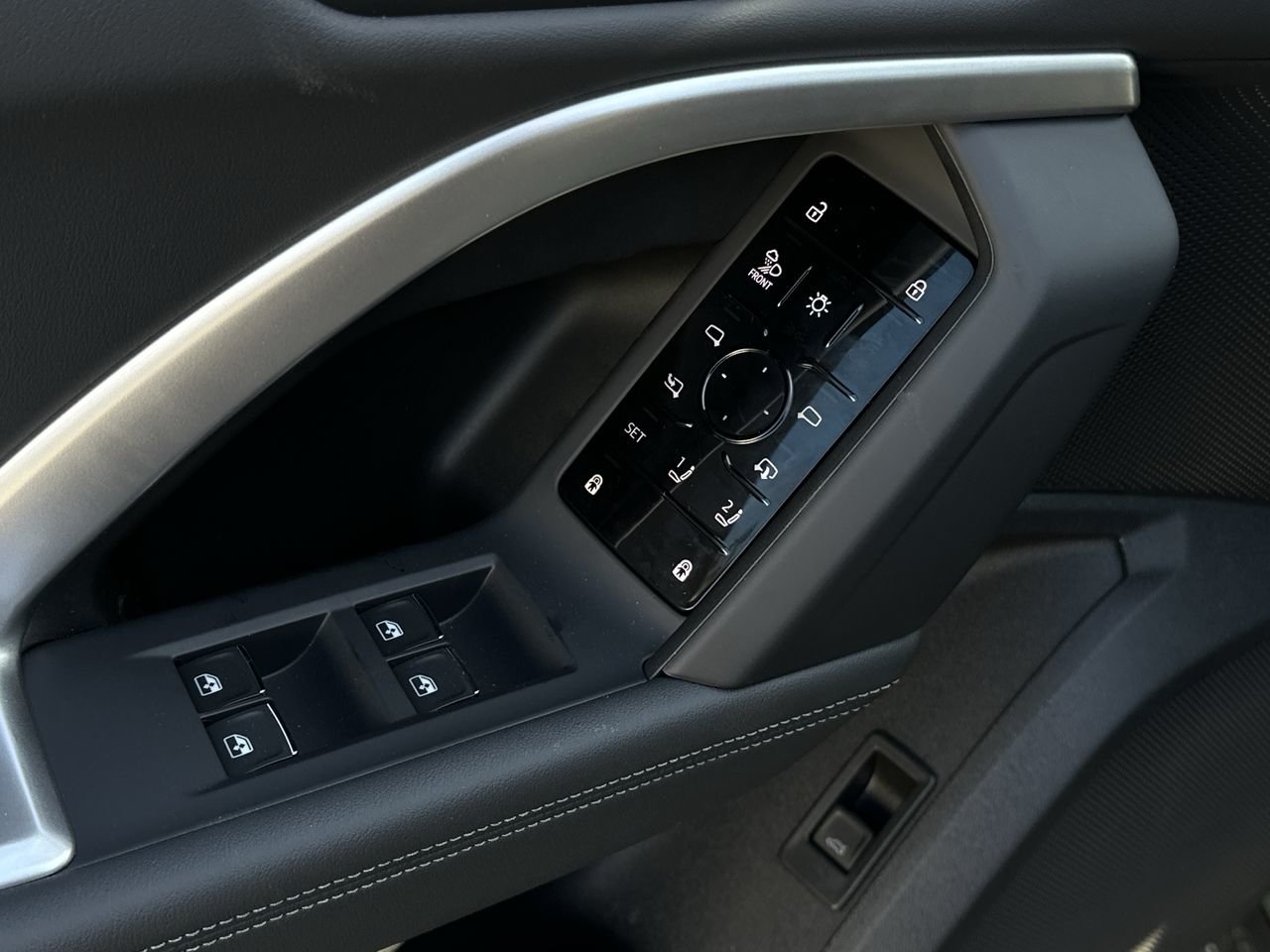 2025 Audi New Q5 2.0T Technik, 温哥华, 全款车