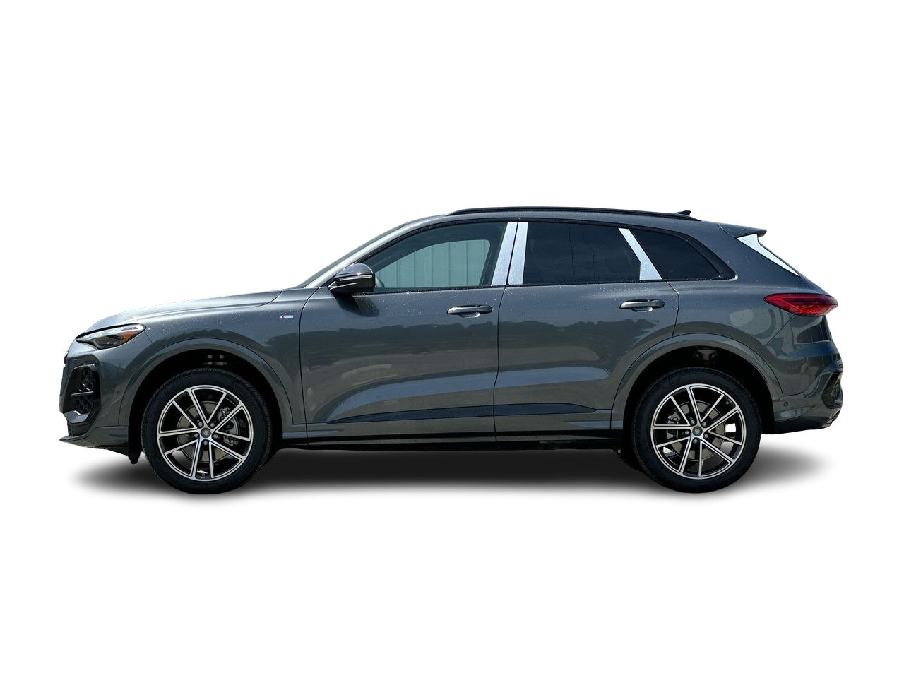 2025 Audi New Q5 2.0T, 温哥华, 全款车