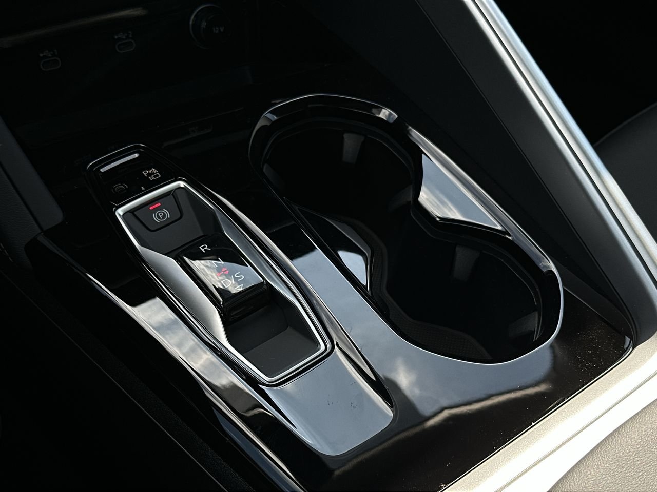 2025 Audi New Q5 2.0T Progressiv, 温哥华, 全款车