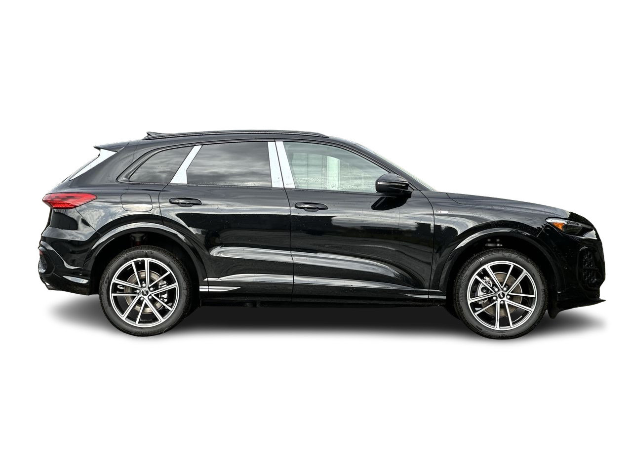 2025 Audi New Q5 2.0T Progressiv, Vancouver, Cash