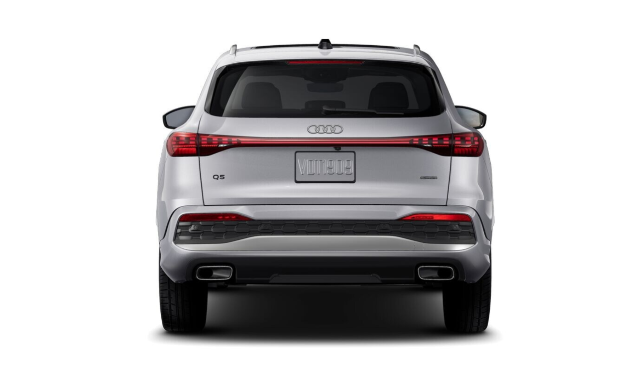 2025 Audi New Q5 2.0T Technik, Vancouver, Cash