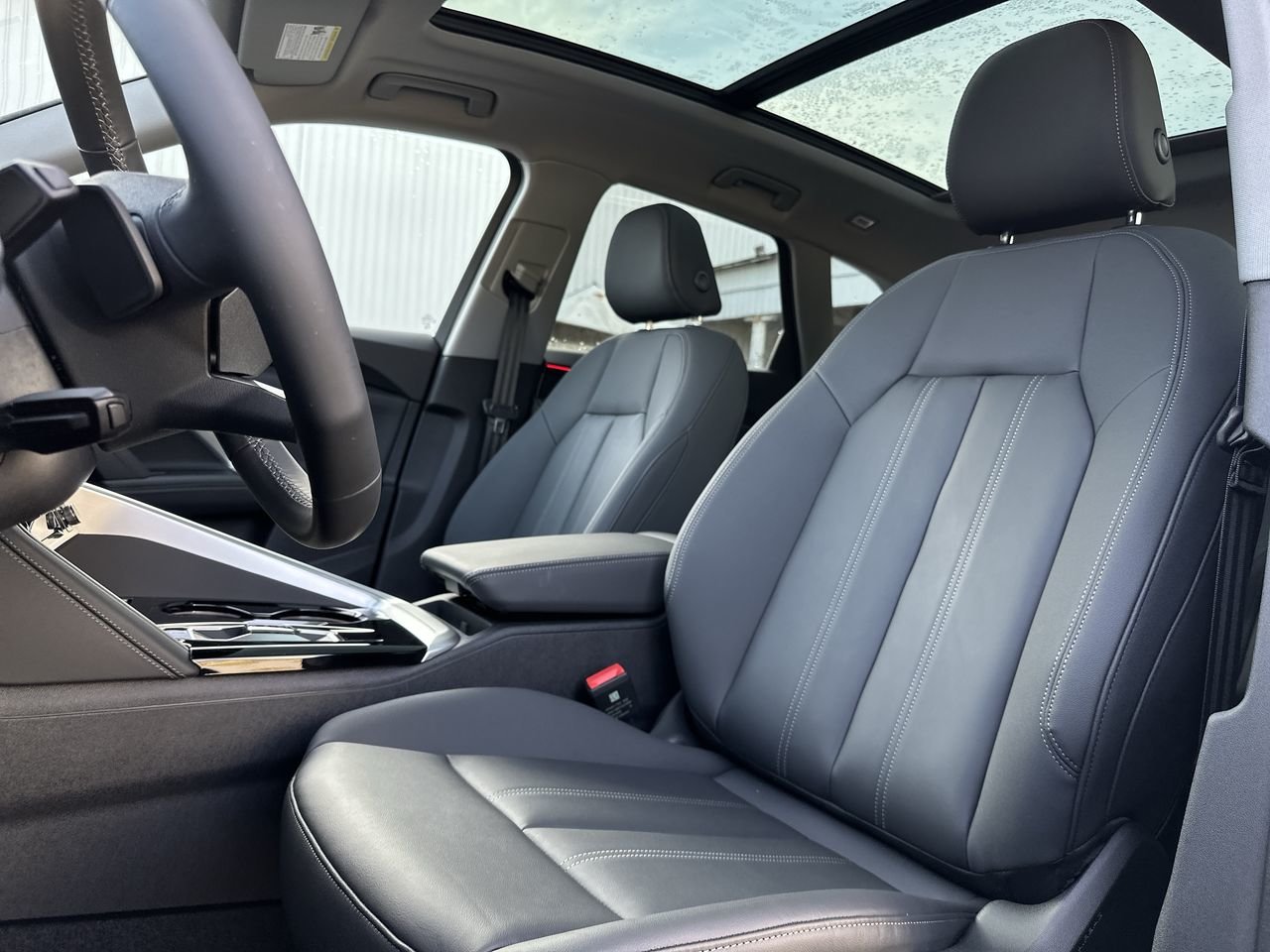 2025 Audi New Q5 2.0T, 温哥华, 全款车