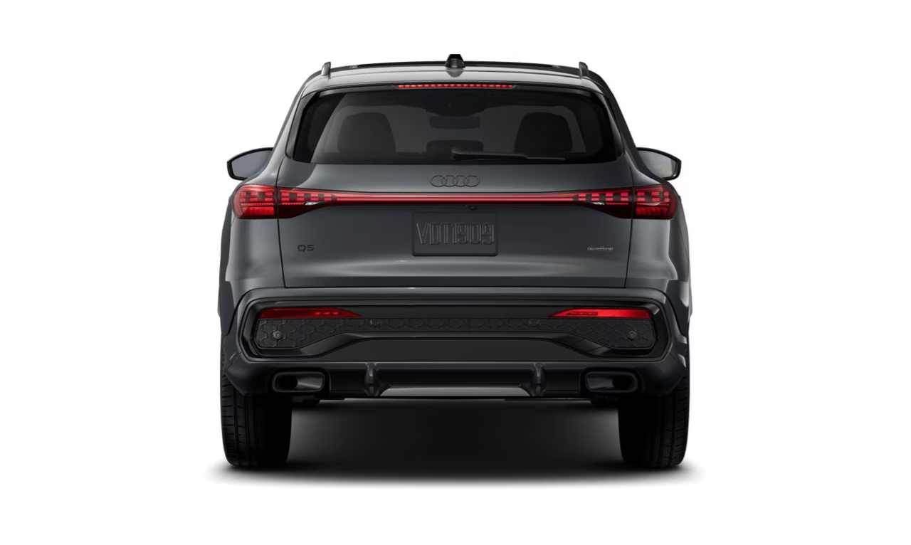2025 Audi New Q5 2.0T Technik, Vancouver, Cash