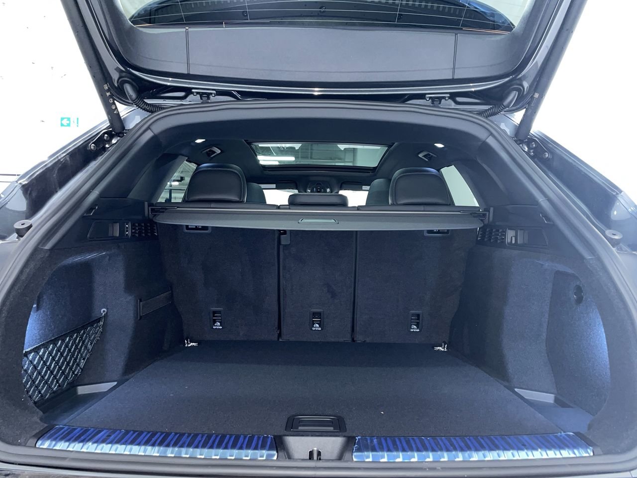 2025 Audi New SQ5 3.0T Technik, Vancouver, Cash