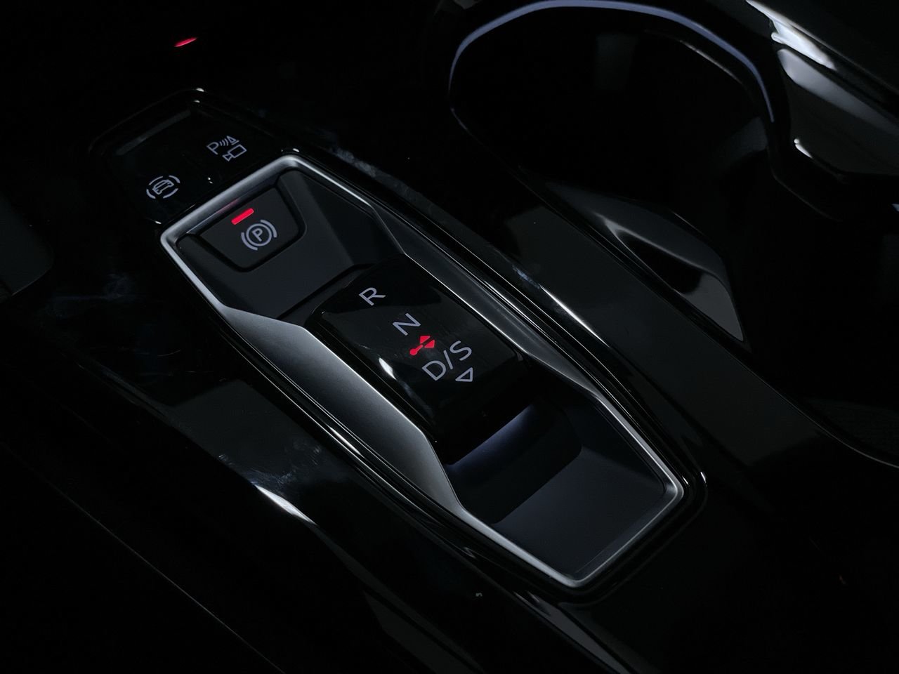 2025 Audi New SQ5 3.0T Technik, Vancouver, Cash