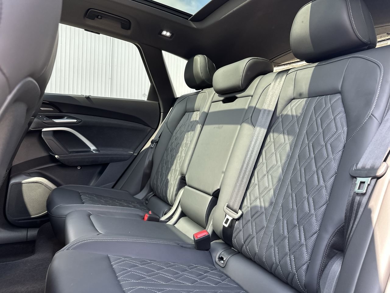 2025 Audi New SQ5 3.0T Progressiv, 温哥华, 全款车