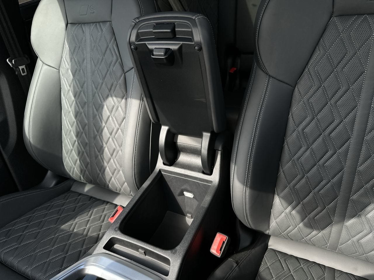 2025 Audi New SQ5 3.0T Progressiv, 温哥华, 全款车
