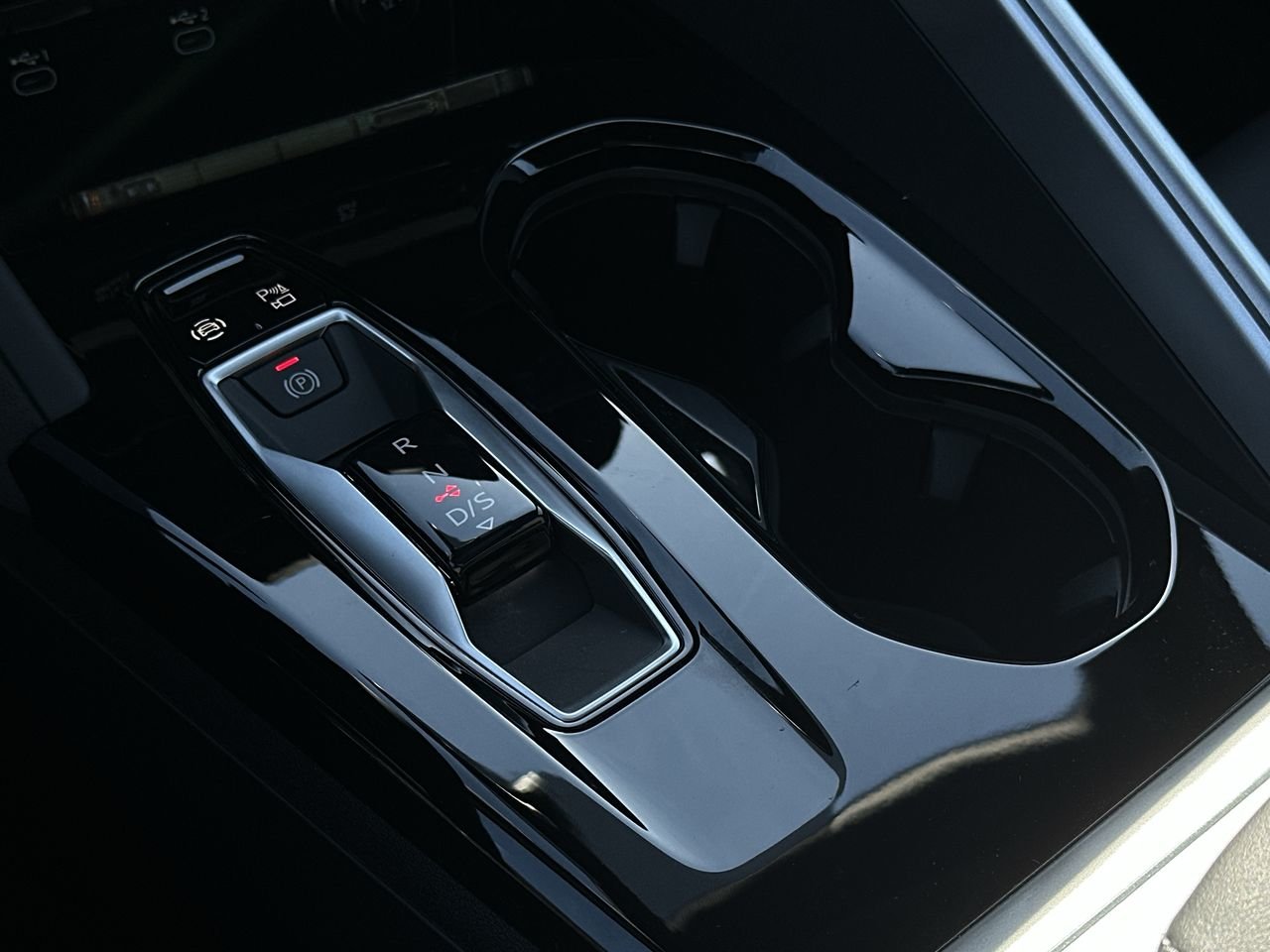 2025 Audi New SQ5 3.0T Technik, Vancouver, Cash