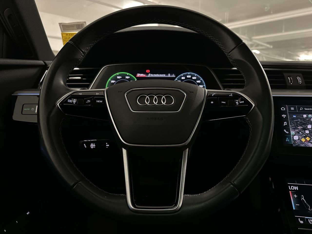 2023 Audi e-tron 55 Technik, Vancouver, Cash