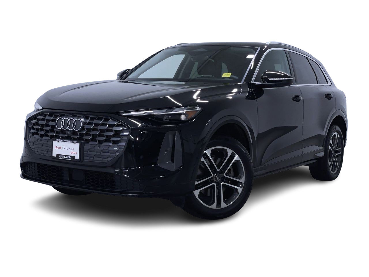 2025 Audi Q5 quattro Premium 40 TFSI