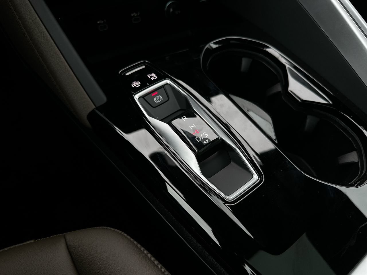 2025 Audi New Q5 2.0T Progressiv, 温哥华, 全款车