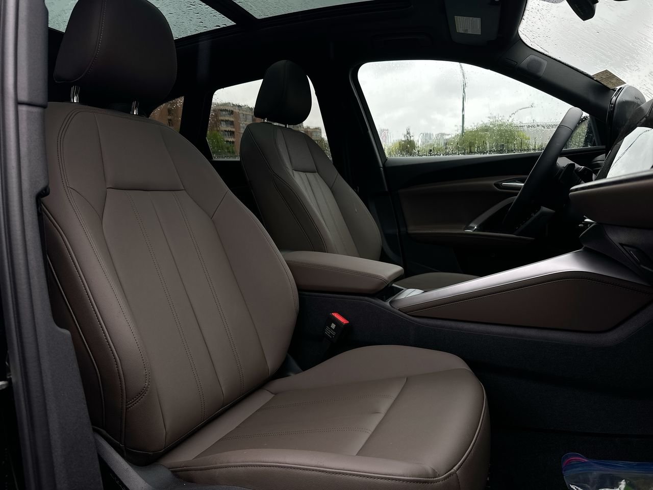 2025 Audi New Q5 2.0T Progressiv, 温哥华, 全款车