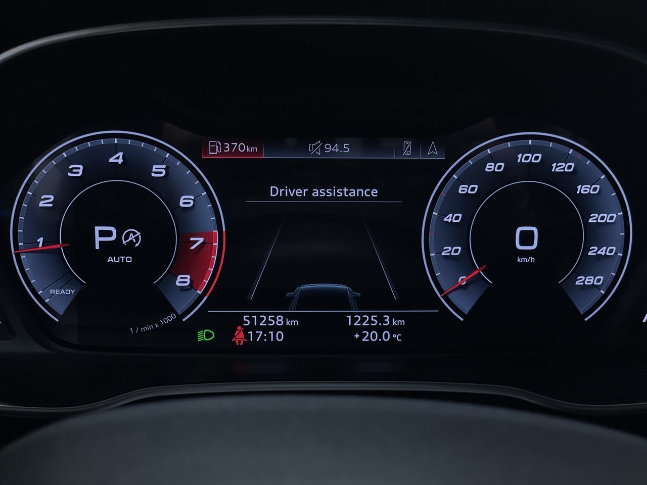 2020 Audi Q3 45 Technik, Vancouver, Cash