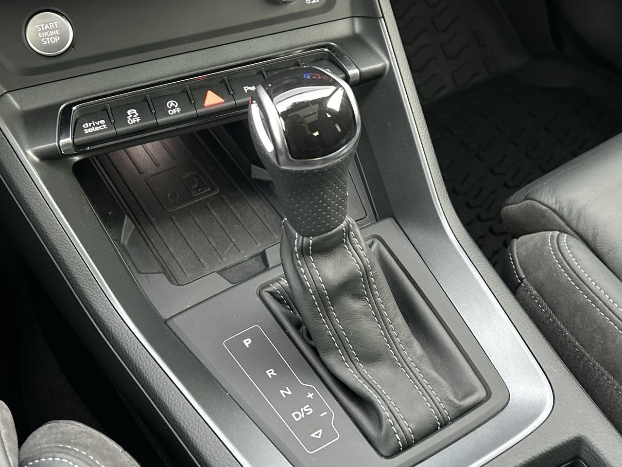 2020 Audi Q3 45 Progressiv, Vancouver, Cash