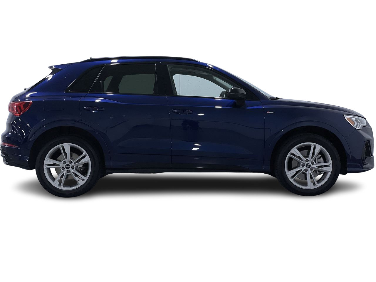 2021 Audi Q3 45 Technik, Vancouver, Cash