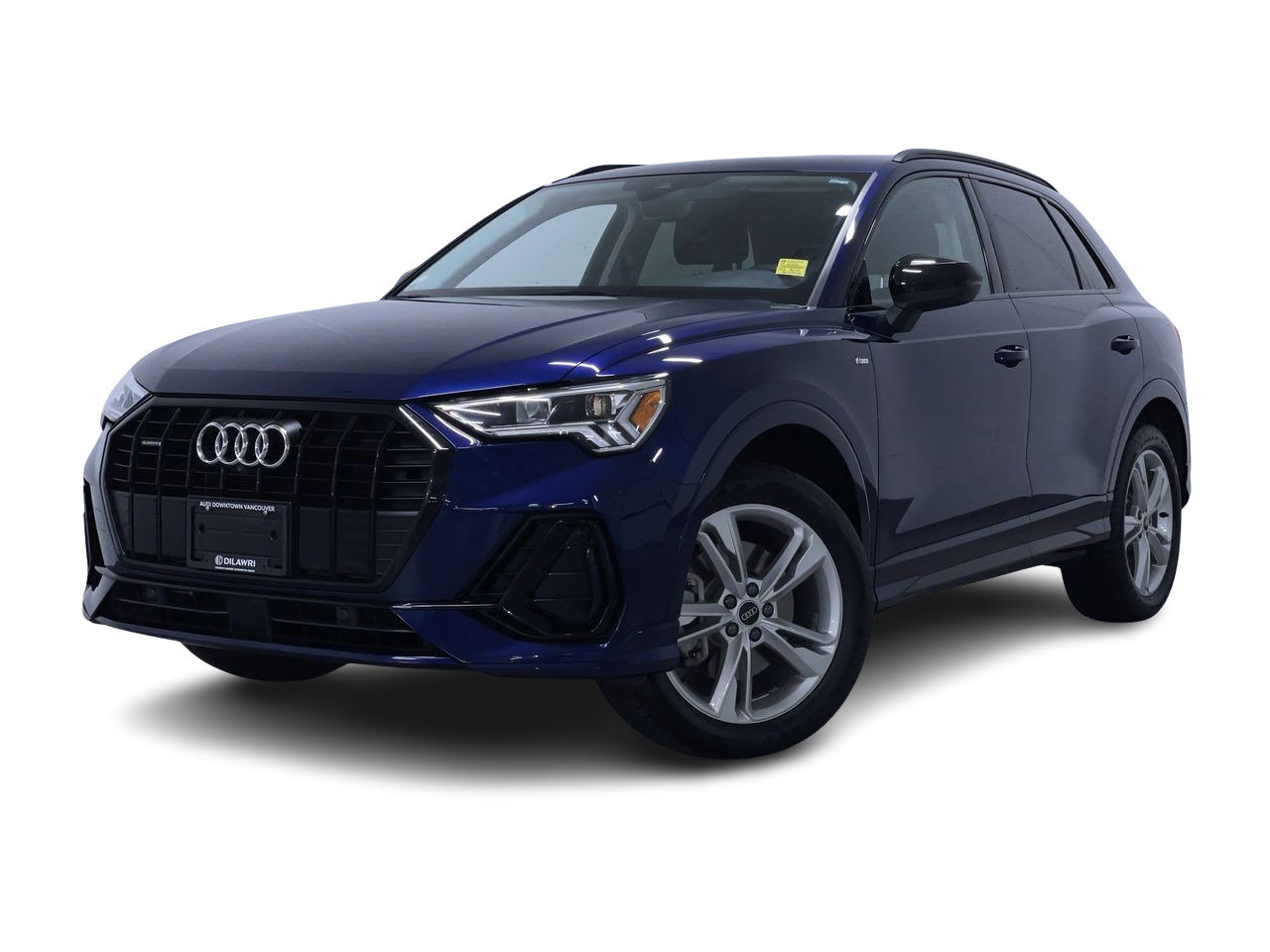2021 Audi Q3 45 Technik, Vancouver, Cash