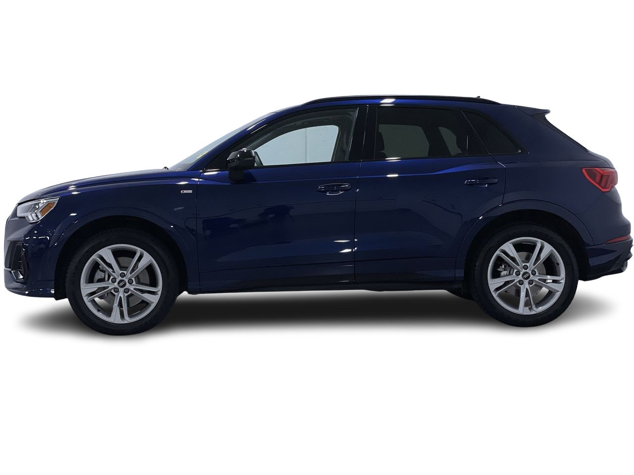 2021 Audi Q3 45 Technik, Vancouver, Cash