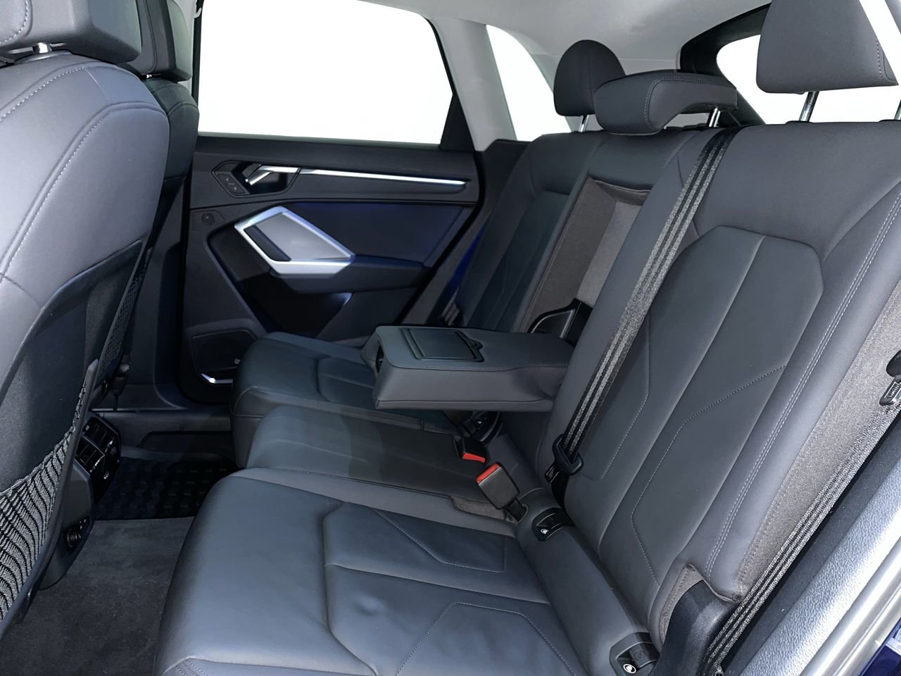 2021 Audi Q3 45 Technik, Vancouver, Cash