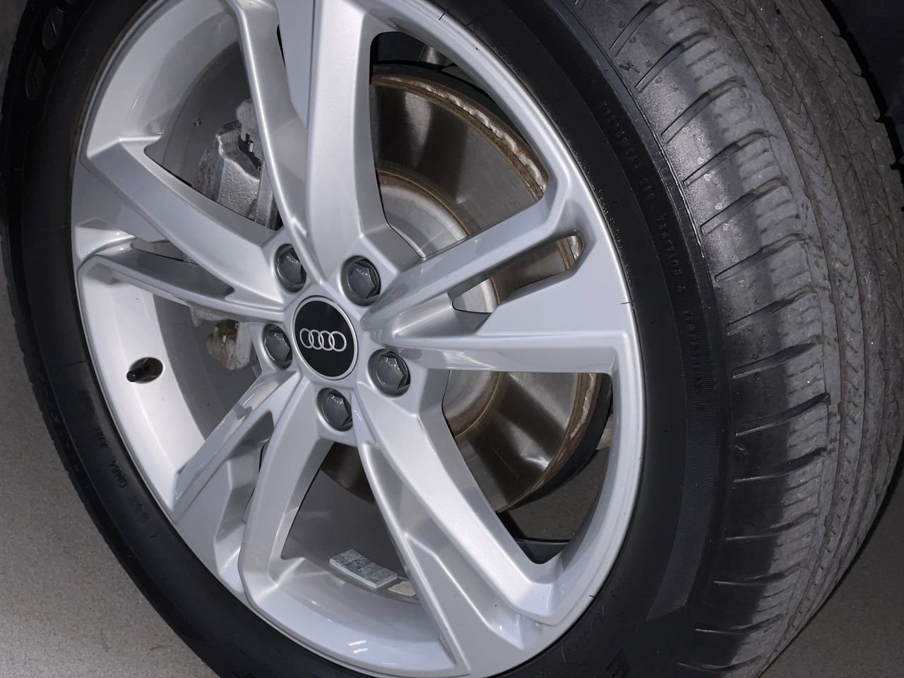 2021 Audi Q3 45 Technik, Vancouver, Cash