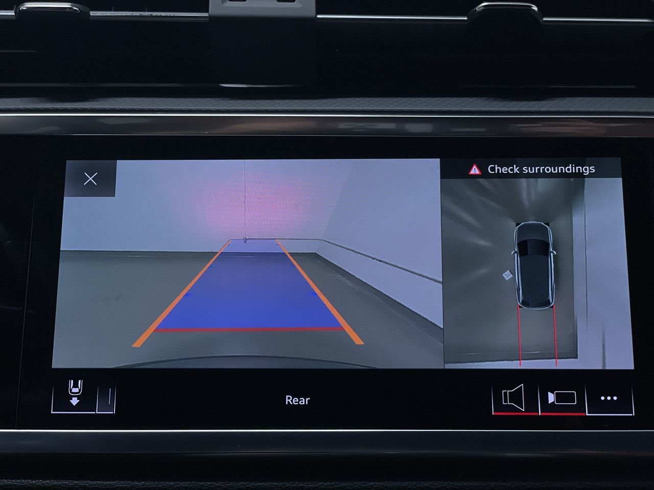 2021 Audi Q3 45 Technik, Vancouver, Cash