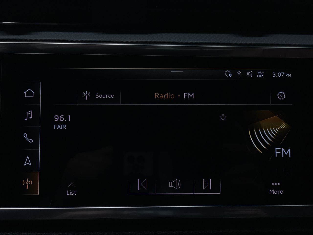 2021 Audi Q3 45 Technik, Vancouver, Cash