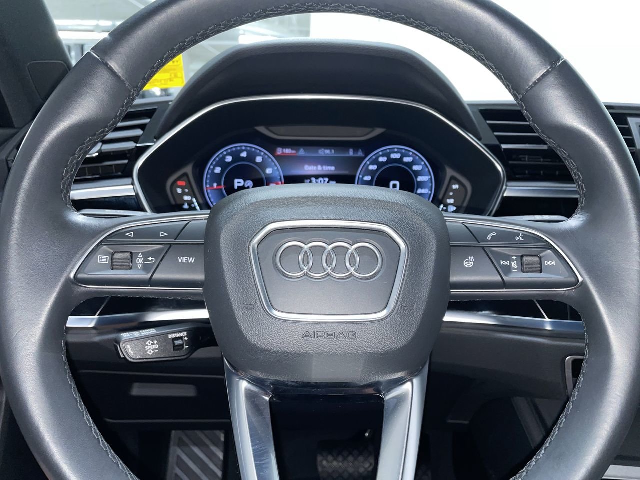 2021 Audi Q3 45 Technik, Vancouver, Cash