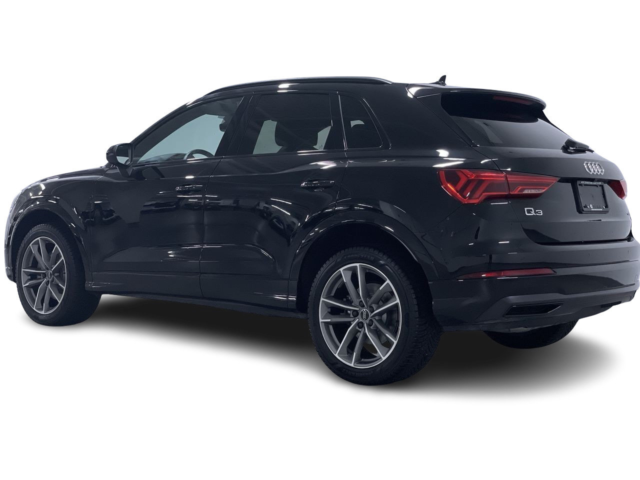 2021 Audi Q3 45 Komfort, Vancouver, Cash