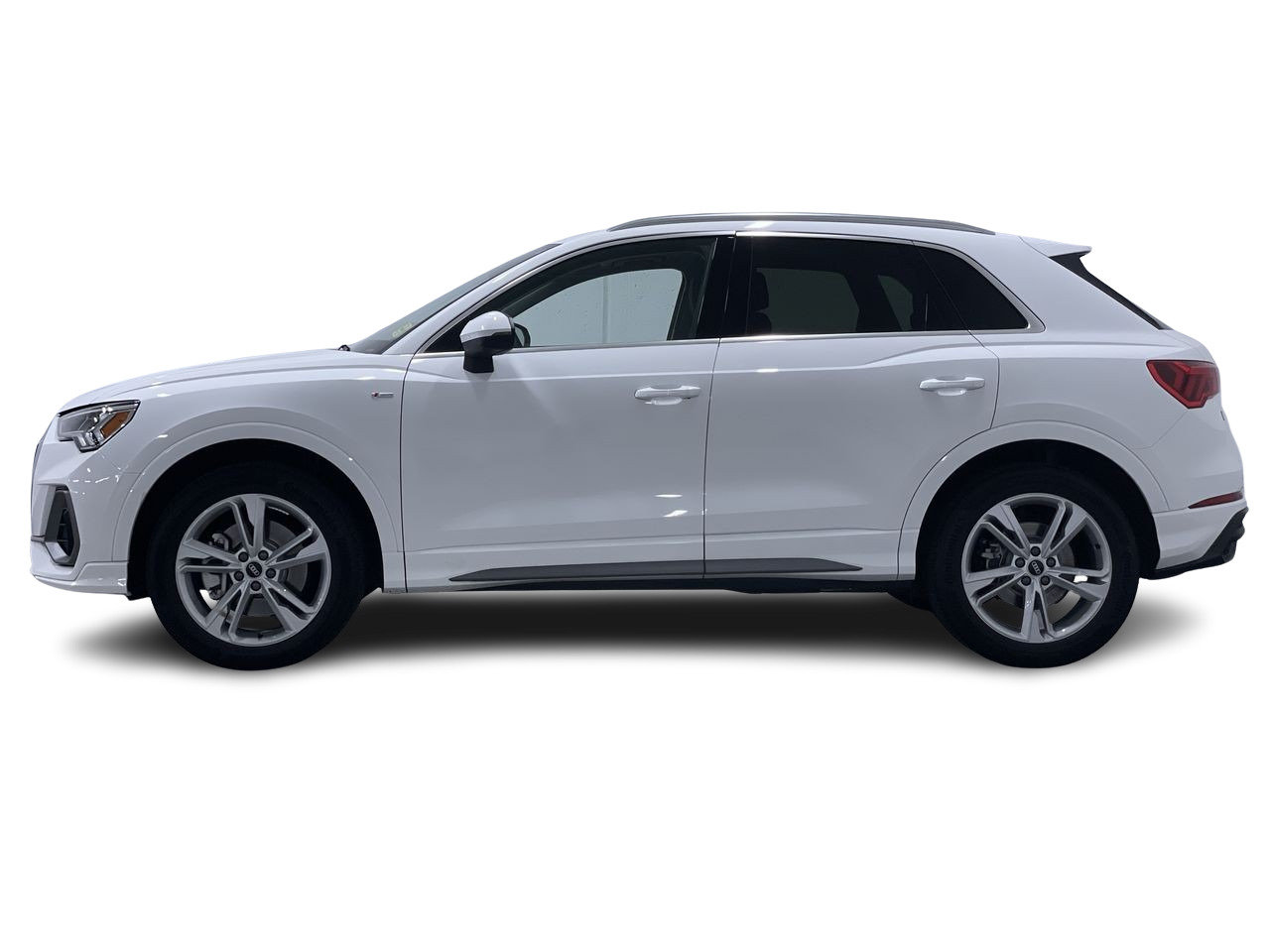 2021 Audi Q3 45 Technik, Vancouver, Cash