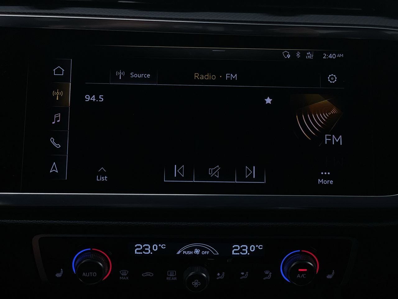 2021 Audi Q3 45 Technik, Vancouver, Cash